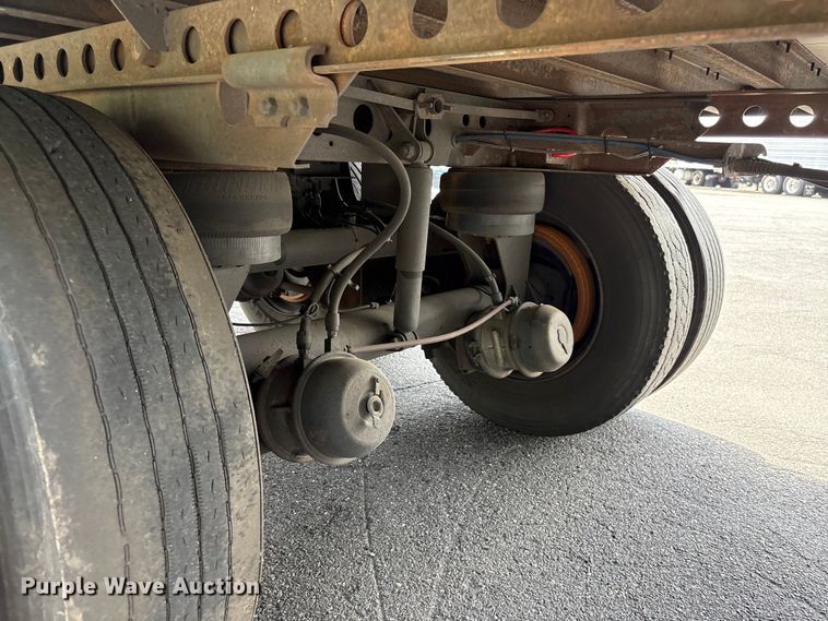 image for item EF1218 2005 Wabash dry van trailer
