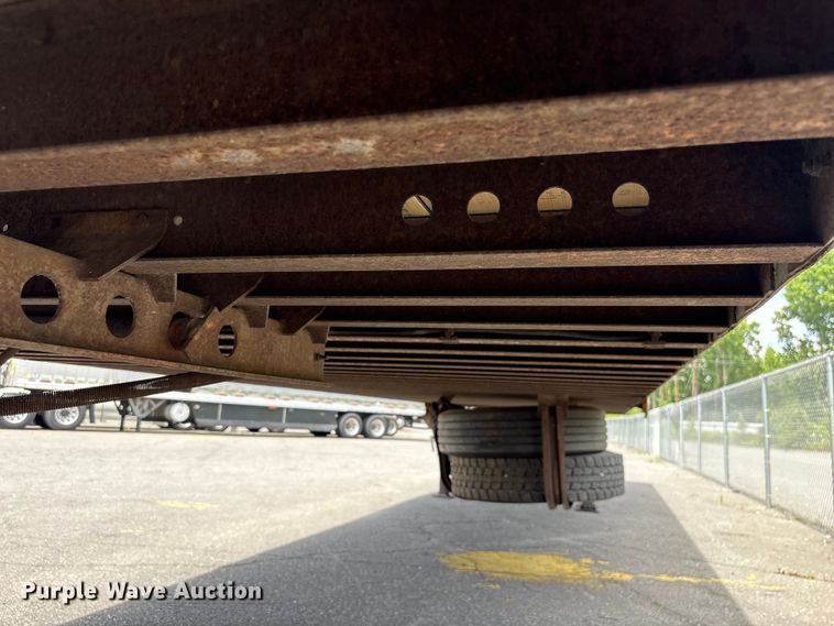image for item EF1218 2005 Wabash dry van trailer