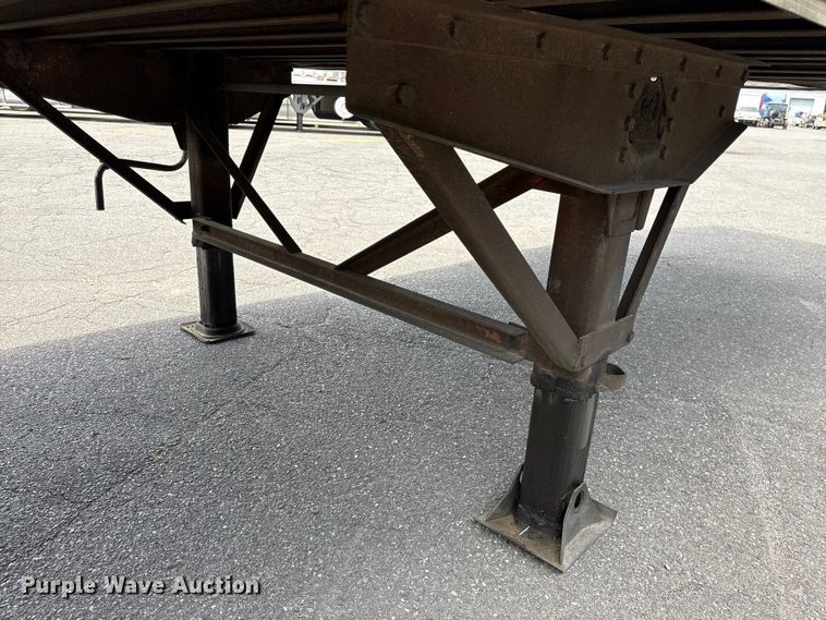 image for item EF1218 2005 Wabash dry van trailer