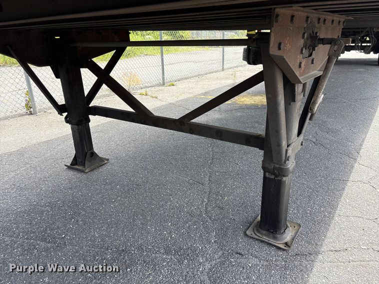 image for item EF1218 2005 Wabash dry van trailer