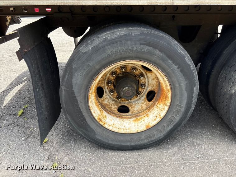 image for item EF1218 2005 Wabash dry van trailer