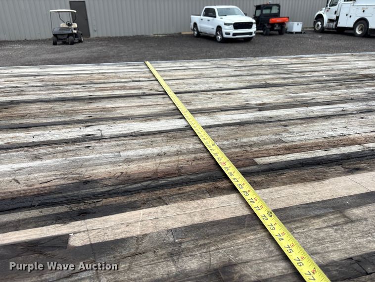 image for item EG9099 2015 International DuraStar 4300 flatbed truck