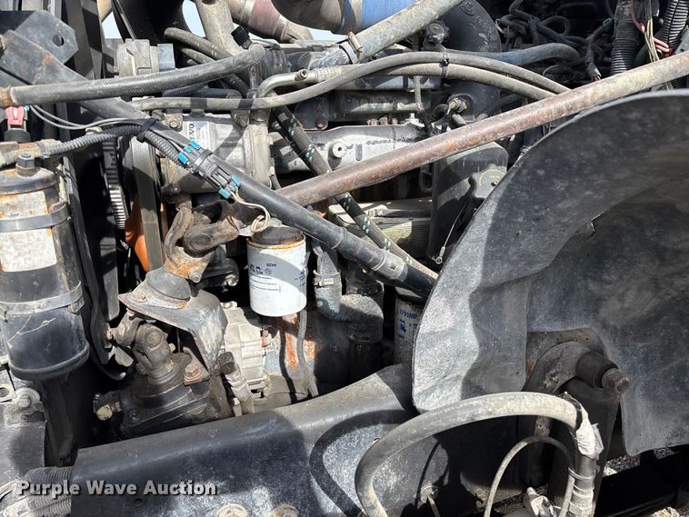 image for item EM0066 2004 Mack CV700 Series dump truck