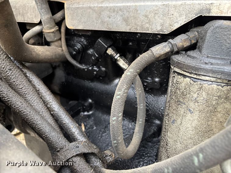 image for item EM0066 2004 Mack CV700 Series dump truck