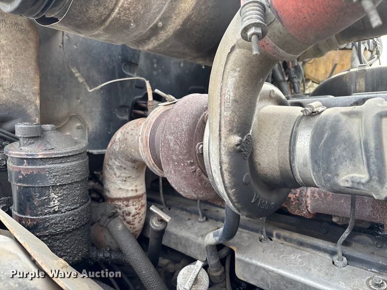 image for item EM0066 2004 Mack CV700 Series dump truck