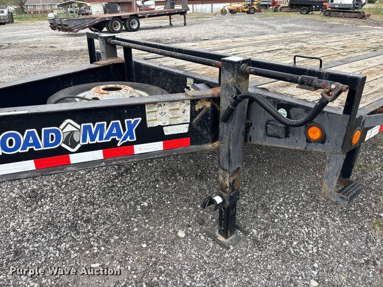 image for item EM0075 2013 Load Trail Load Max equipment trailer