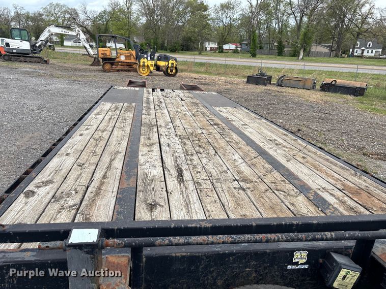image for item EM0075 2013 Load Trail Load Max equipment trailer