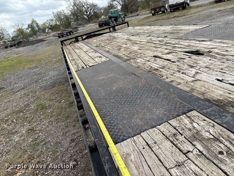 image for item EM0075 2013 Load Trail Load Max equipment trailer