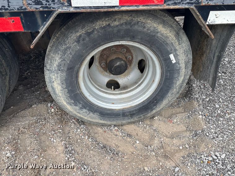 image for item EM0075 2013 Load Trail Load Max equipment trailer