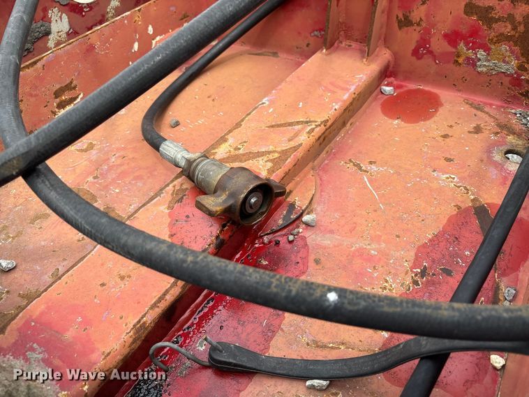 image for item EM0084 1997 Fontaine Specialized Inc TB50 lowboy equipment trailer