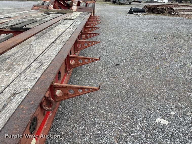image for item EM0084 1997 Fontaine Specialized Inc TB50 lowboy equipment trailer
