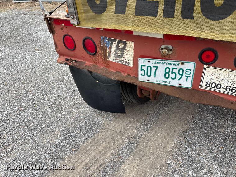image for item EM0084 1997 Fontaine Specialized Inc TB50 lowboy equipment trailer