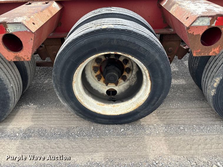 image for item EM0084 1997 Fontaine Specialized Inc TB50 lowboy equipment trailer