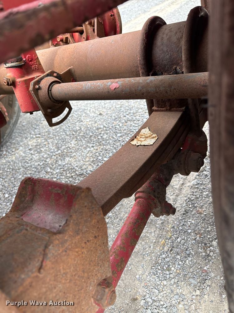 image for item EM0084 1997 Fontaine Specialized Inc TB50 lowboy equipment trailer