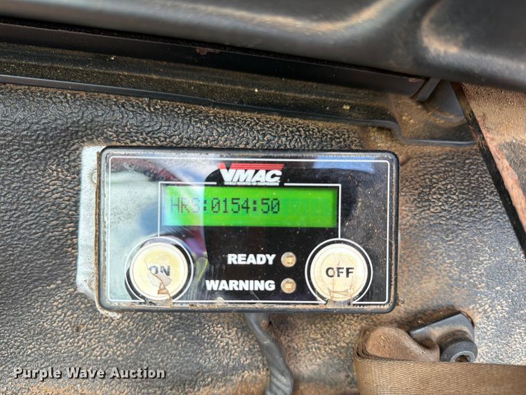 image for item EM0122 2003 Ford F650 utility / service truck