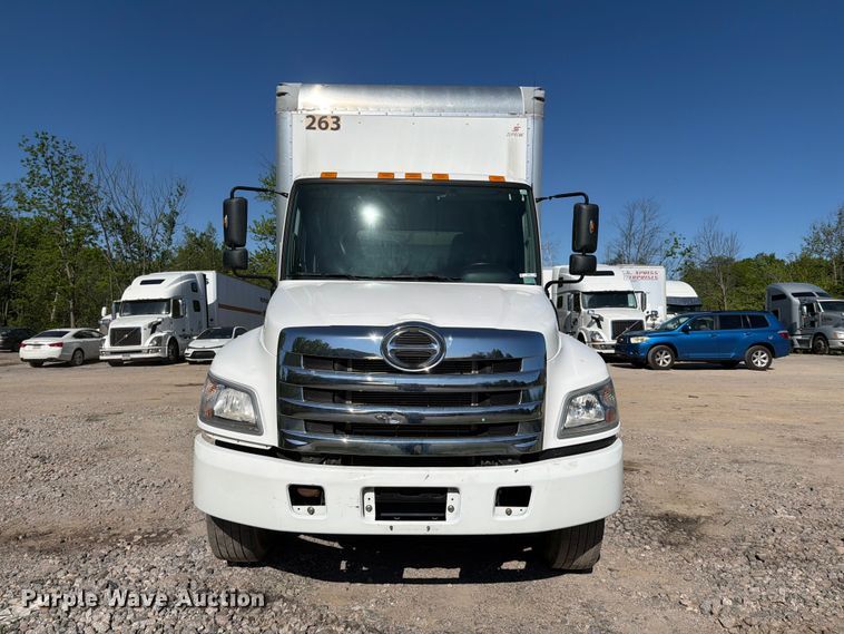 image for item EM0126 2020 Hino 268A box truck