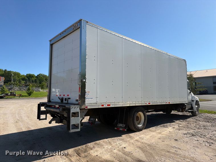 image for item EM0126 2020 Hino 268A box truck