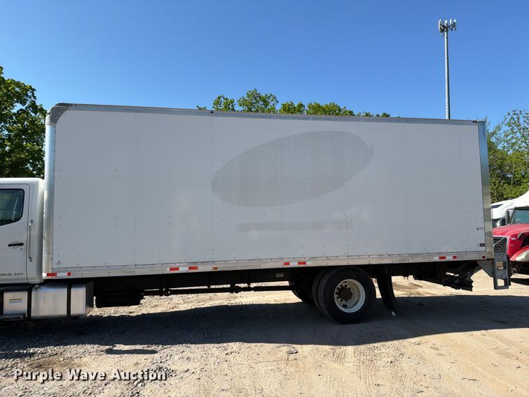 image for item EM0126 2020 Hino 268A box truck