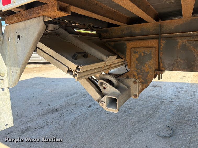 image for item EM0126 2020 Hino 268A box truck