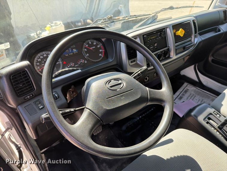 image for item EM0126 2020 Hino 268A box truck