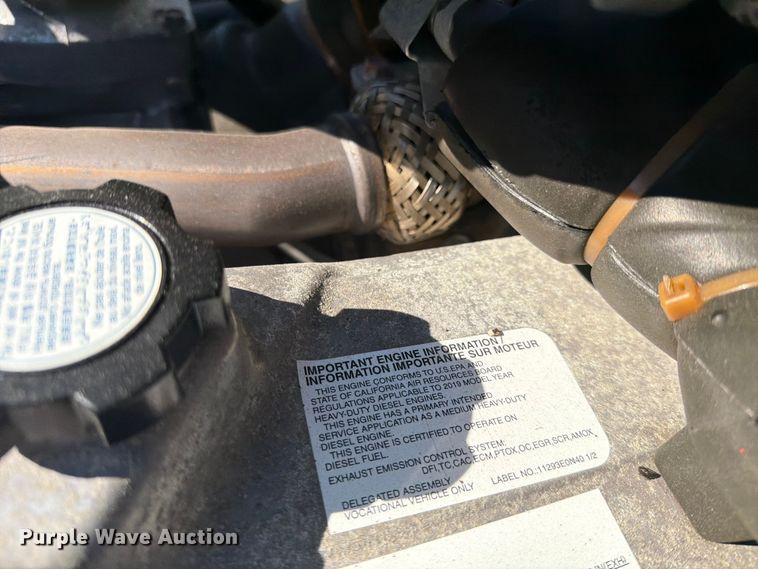 image for item EM0126 2020 Hino 268A box truck
