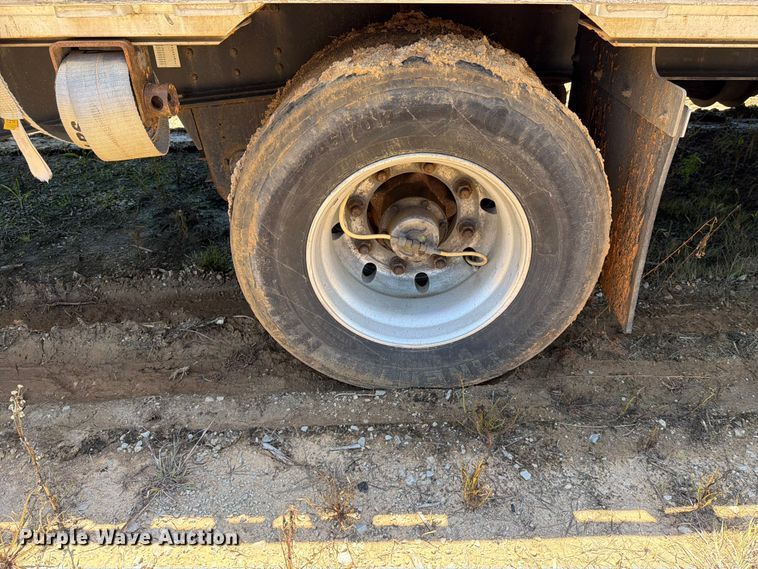 image for item EM0127 2019 Trail King TK80ACS-43 drop deck equipment trailer
