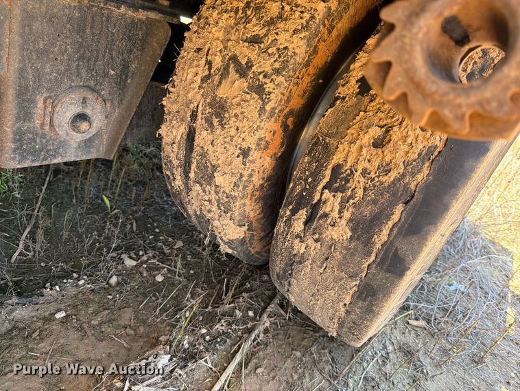 image for item EM0127 2019 Trail King TK80ACS-43 drop deck equipment trailer