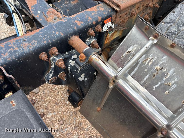 image for item EO4289 2006 Sterling A-Line semi truck