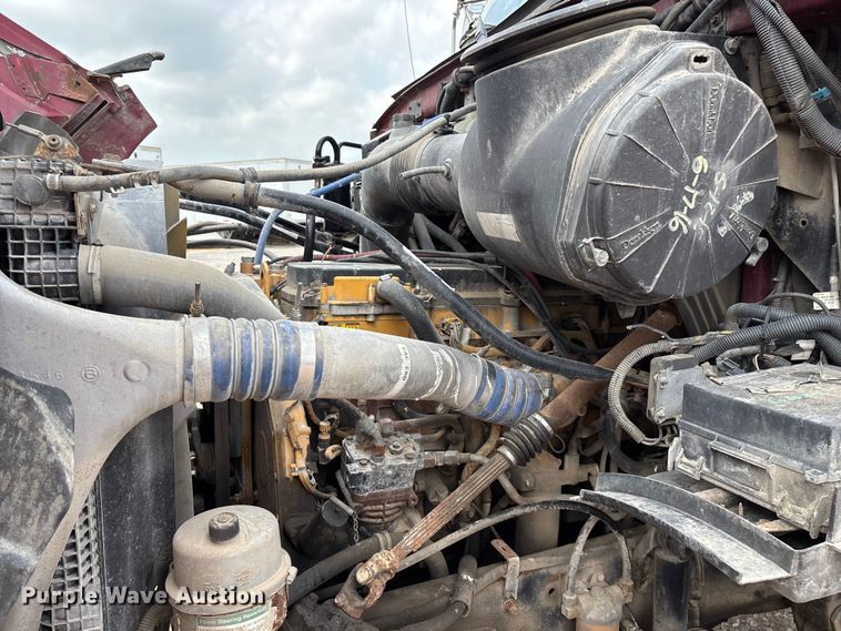 image for item EO4289 2006 Sterling A-Line semi truck