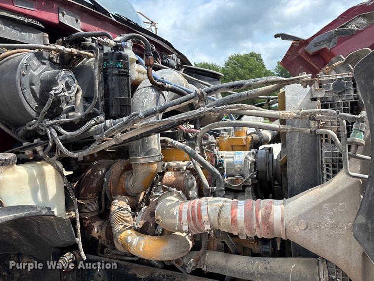 image for item EO4289 2006 Sterling A-Line semi truck