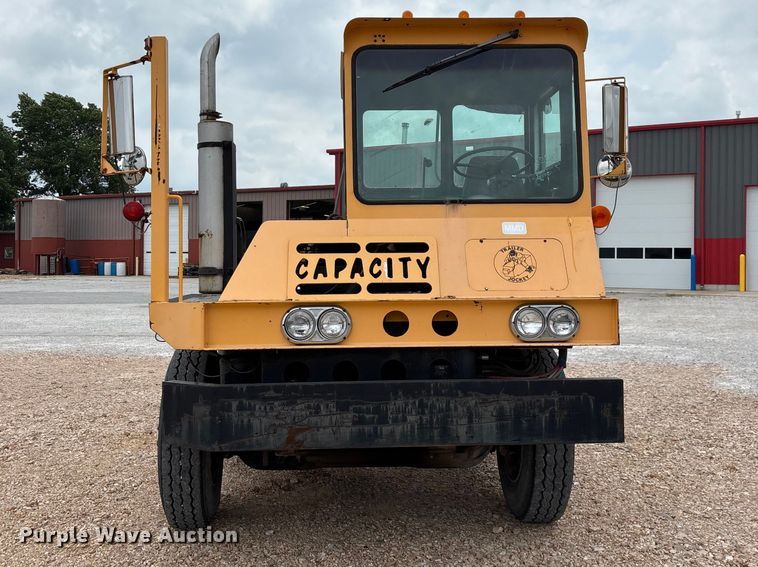 image for item EO4292 1994 Capacity TJ5000 yard truck