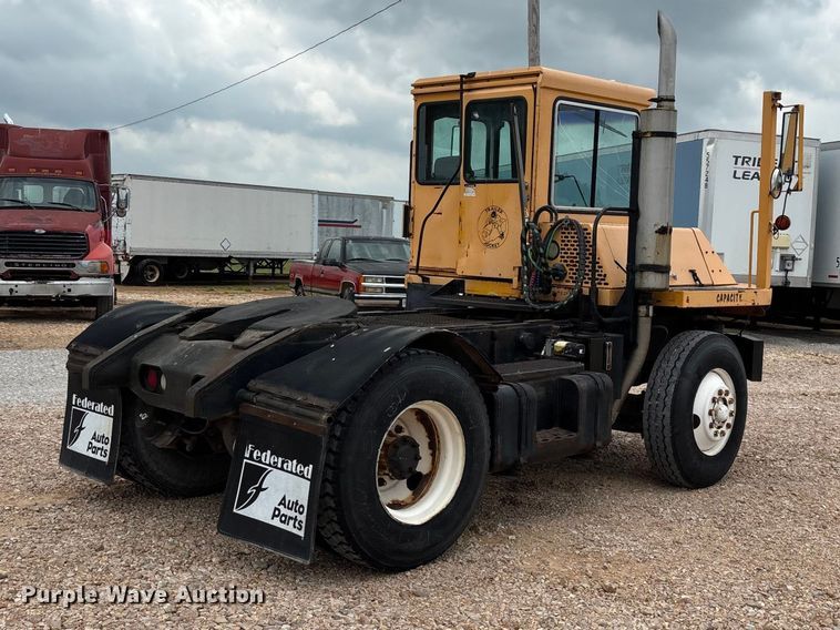 image for item EO4292 1994 Capacity TJ5000 yard truck