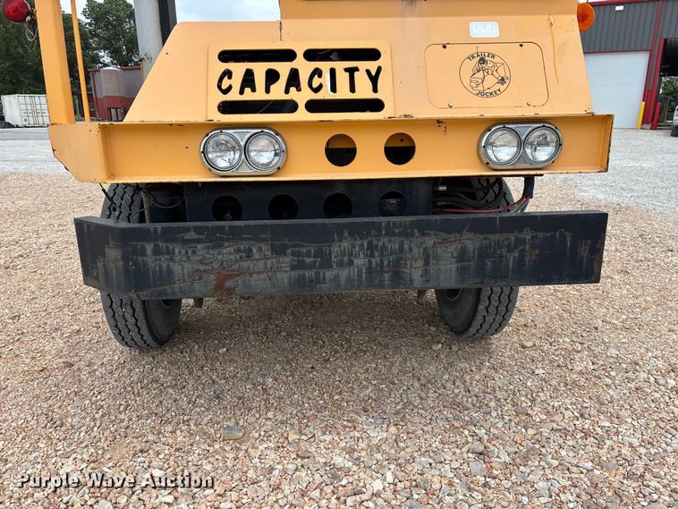image for item EO4292 1994 Capacity TJ5000 yard truck