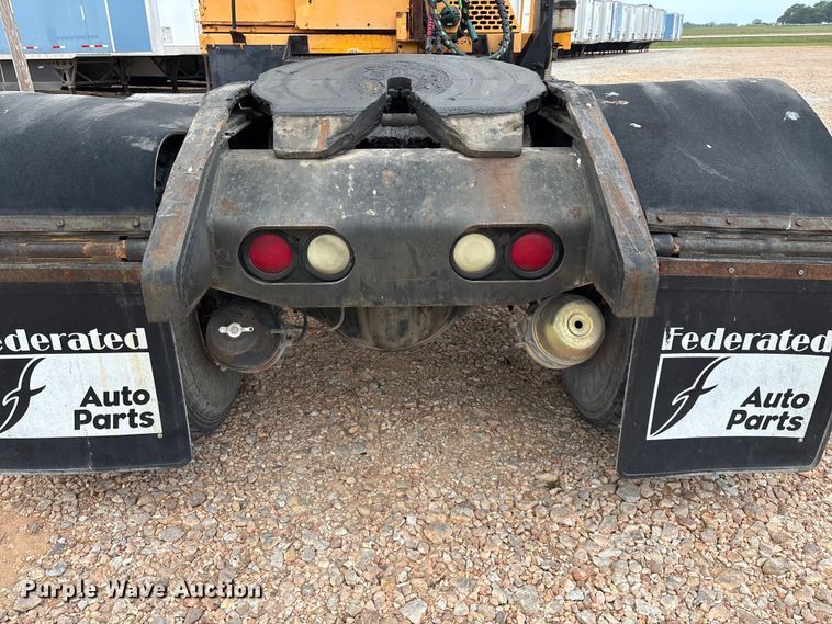 image for item EO4292 1994 Capacity TJ5000 yard truck