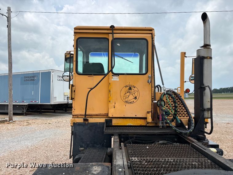 image for item EO4292 1994 Capacity TJ5000 yard truck