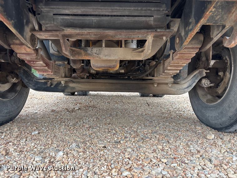 image for item EO4292 1994 Capacity TJ5000 yard truck