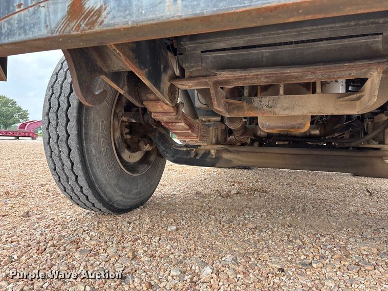 image for item EO4292 1994 Capacity TJ5000 yard truck