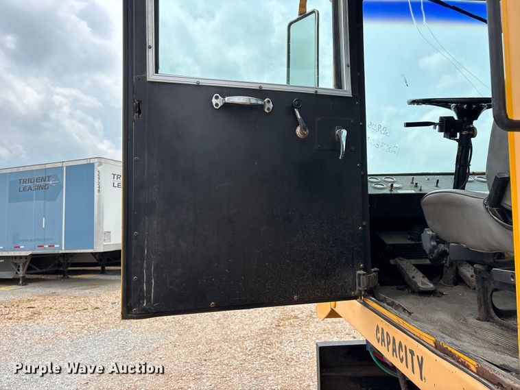 image for item EO4292 1994 Capacity TJ5000 yard truck