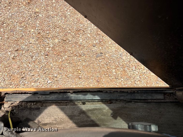 image for item EO4292 1994 Capacity TJ5000 yard truck