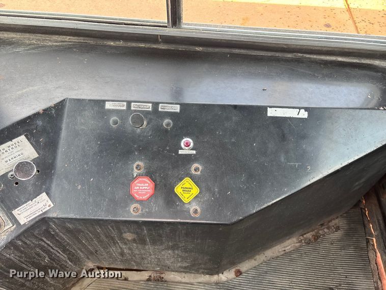 image for item EO4292 1994 Capacity TJ5000 yard truck