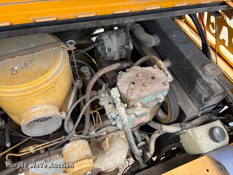 image for item EO4292 1994 Capacity TJ5000 yard truck