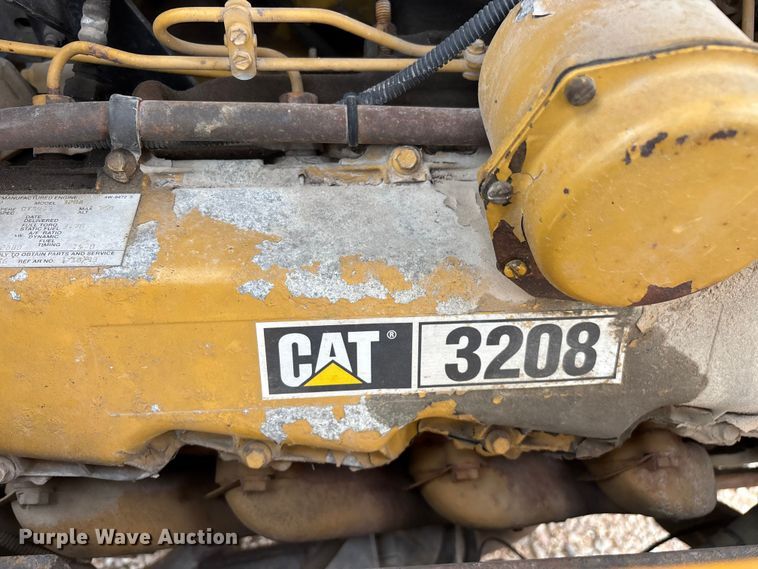 image for item EO4292 1994 Capacity TJ5000 yard truck