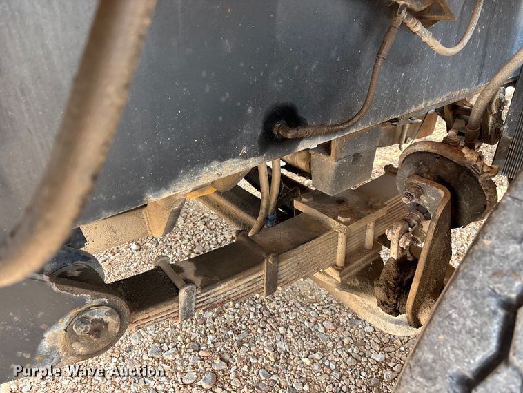 image for item EO4292 1994 Capacity TJ5000 yard truck