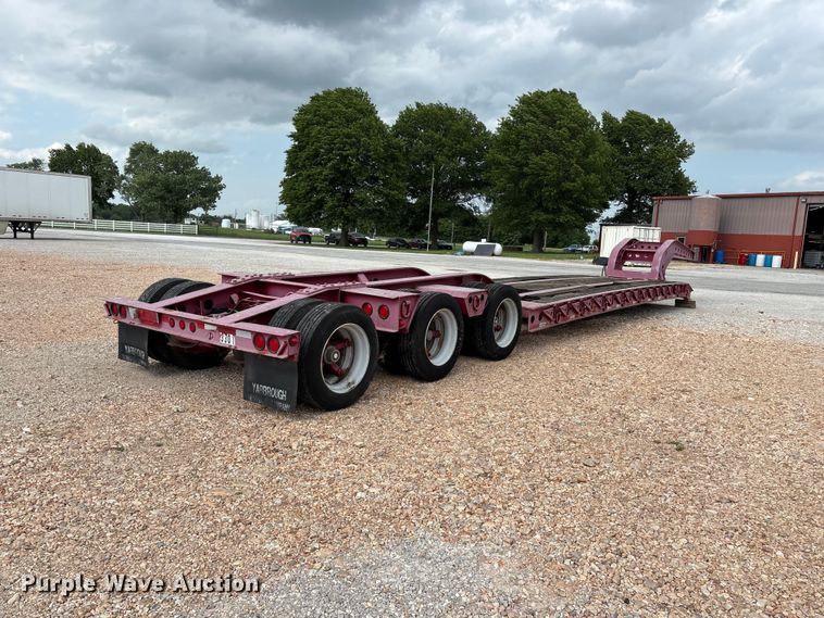 image for item EO4300 1994 Fontaine Specialized Inc. lowboy equipment trailer