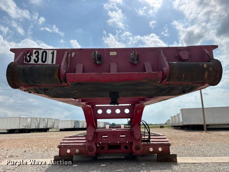 image for item EO4300 1994 Fontaine Specialized Inc. lowboy equipment trailer