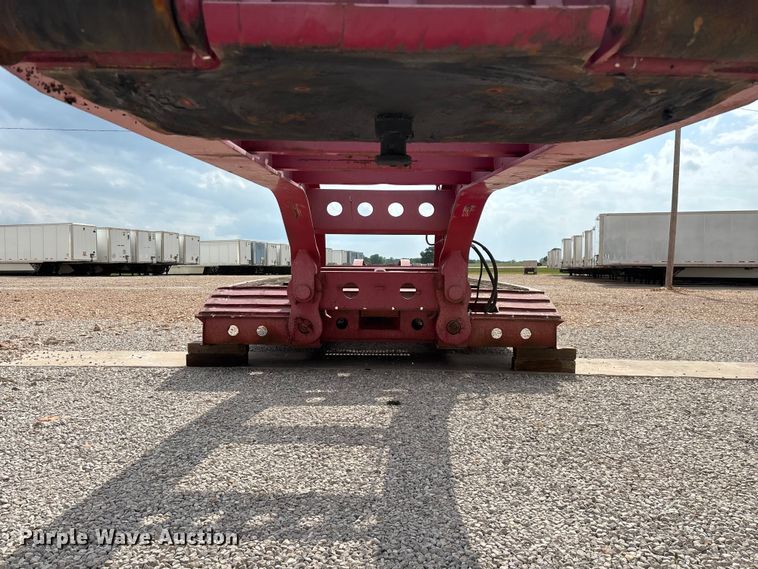 image for item EO4300 1994 Fontaine Specialized Inc. lowboy equipment trailer