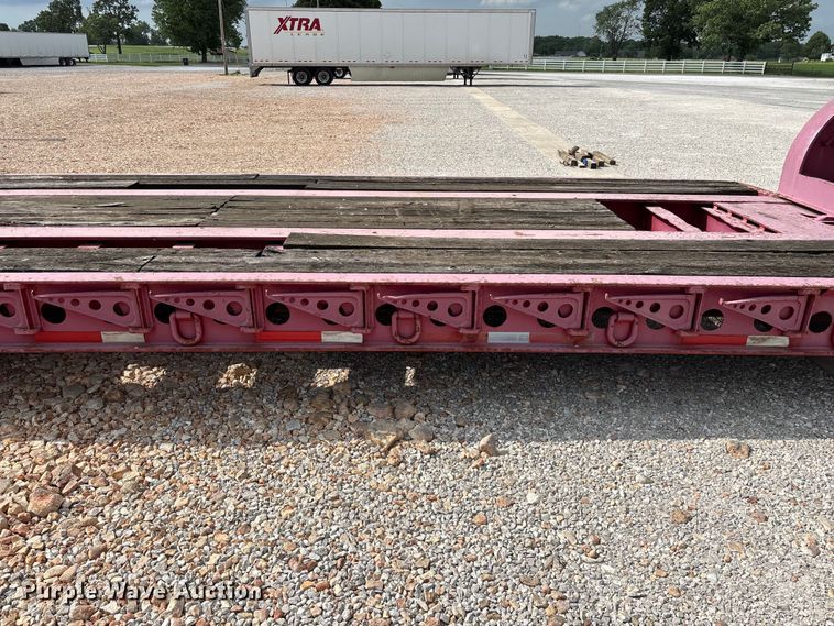 image for item EO4300 1994 Fontaine Specialized Inc. lowboy equipment trailer