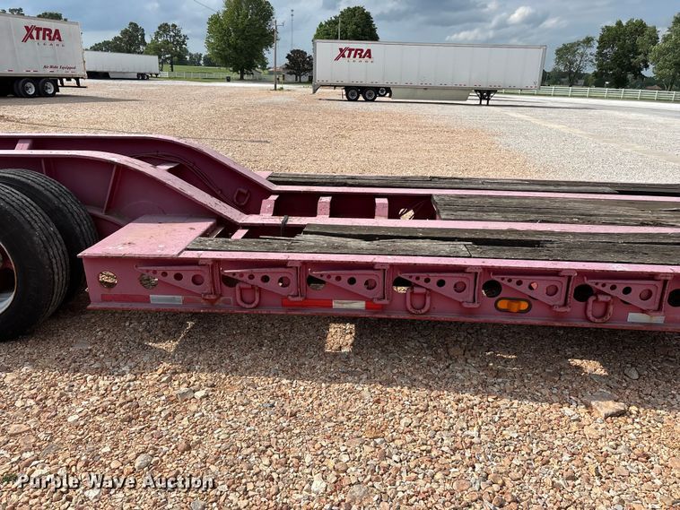 image for item EO4300 1994 Fontaine Specialized Inc. lowboy equipment trailer