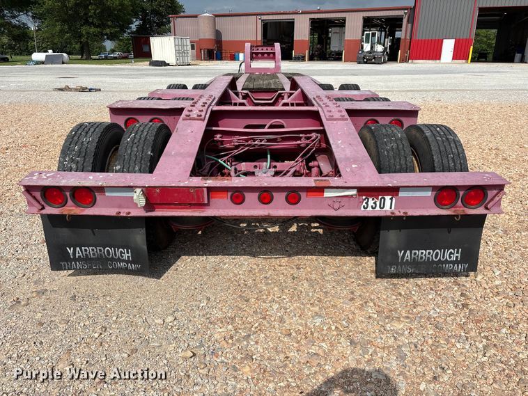 image for item EO4300 1994 Fontaine Specialized Inc. lowboy equipment trailer
