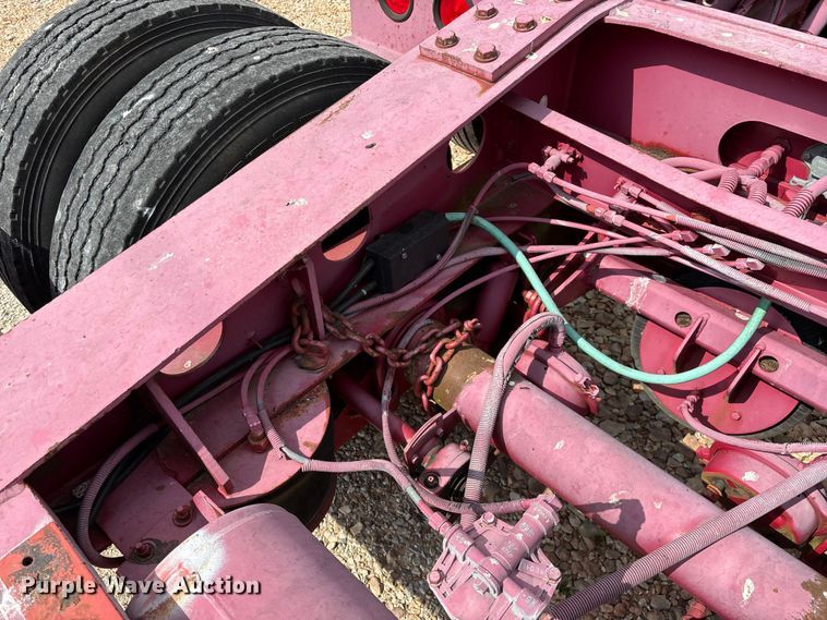 image for item EO4300 1994 Fontaine Specialized Inc. lowboy equipment trailer